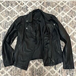 Like new Max Studio jacket size small
